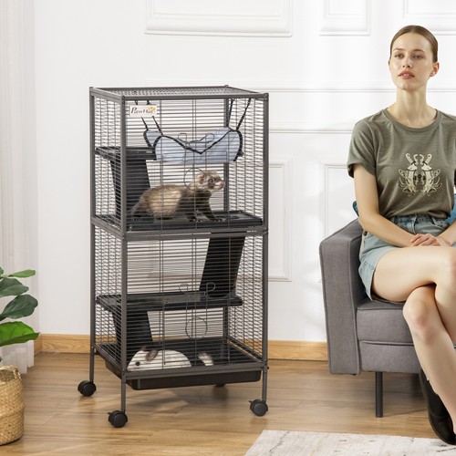 Small animal cage - with, wheels